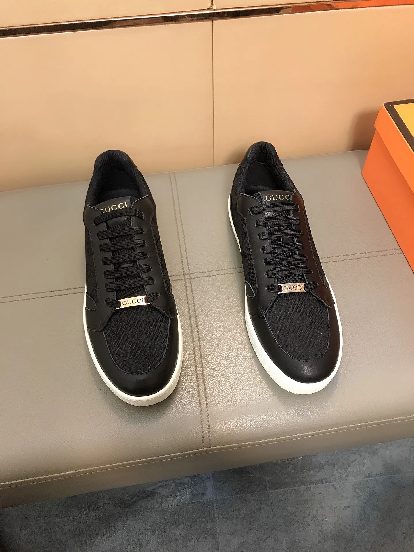 Men's Men's Shoes 230 ⌚️⌚️[GUCCI] Gucci men's casual shoes are absolutely popular 🔥The ultimate matching item for trendy men! Irresistible charm of super texture, the main recommendation, the upper is made of high-quality cowhide with printed fabrics, sheepskin feet, wear-resistant rubber sole, noble and elegant! Extremely comfortable🎁🎁You can be as handsome as you want💪 Size: 38-44!
